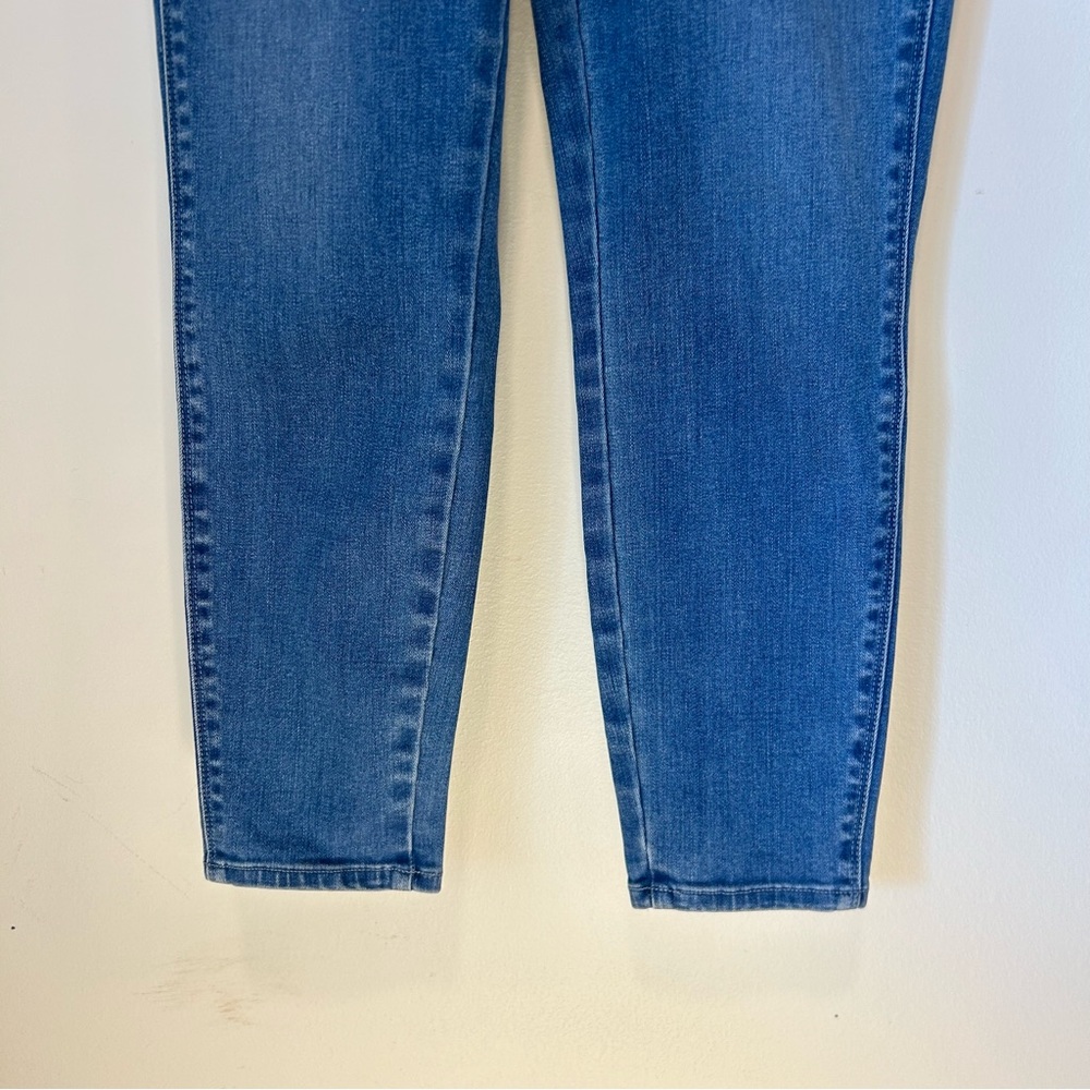 J Brand Natasha High Rise Skinny Crop Med Wash Jeans size 29,  5 Button Fly EUC - Picture 7 of 8